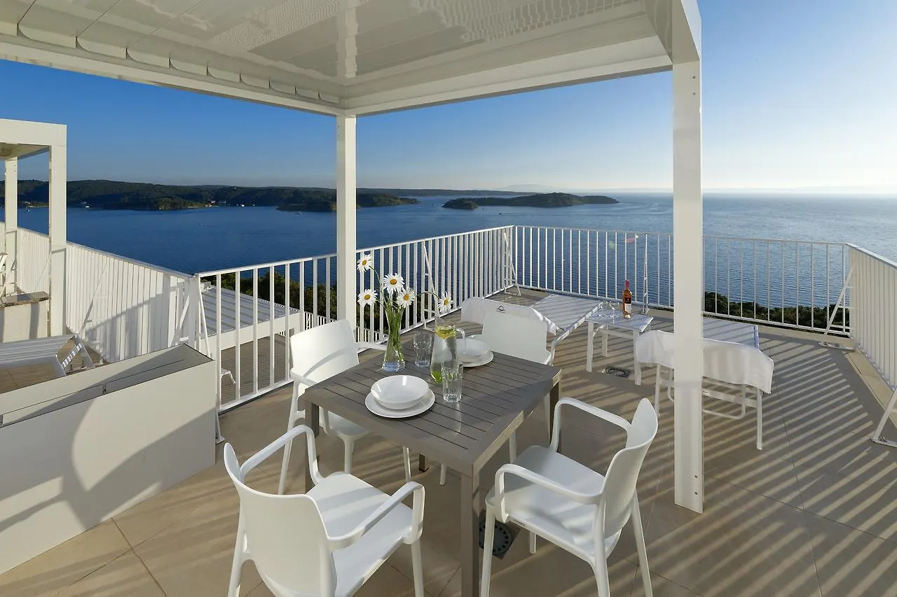 Apartment Zlatni Zalaz,Apartments,Supetarska Draga
